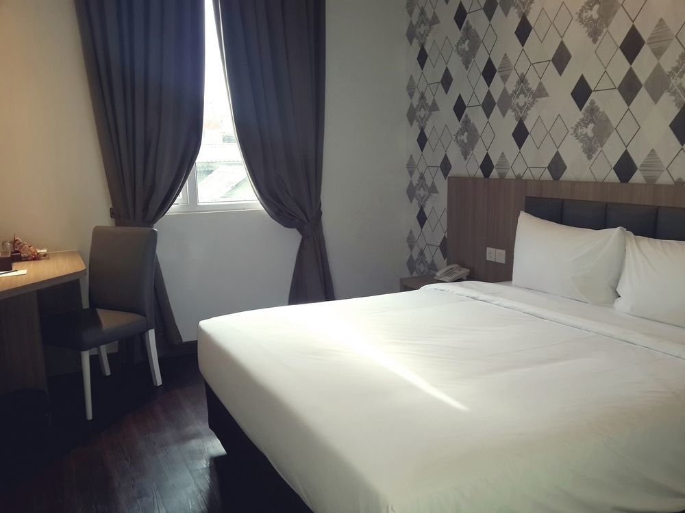 Hotel 88 Itc Fatmawati Jakarta By Wh Buitenkant foto