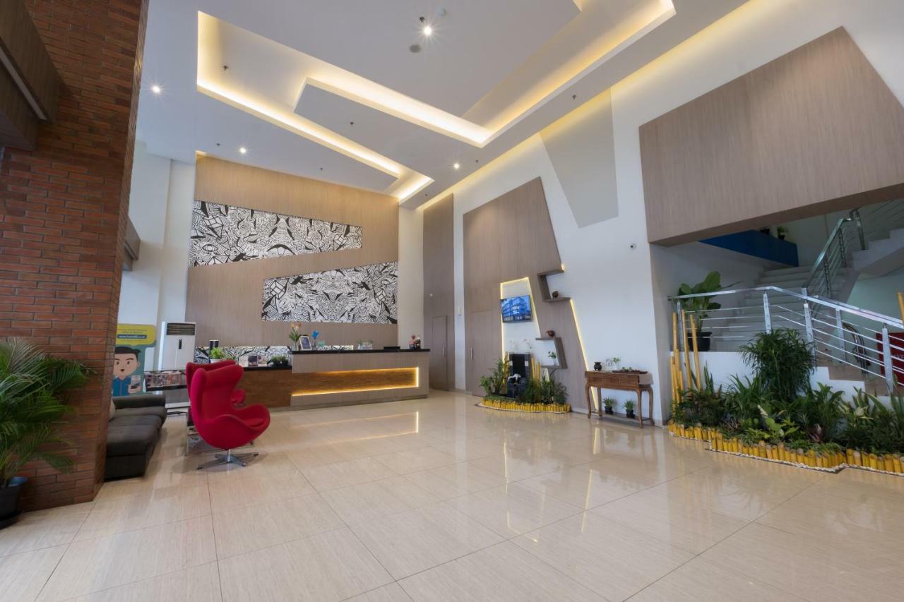 Hotel 88 Itc Fatmawati Jakarta By Wh Buitenkant foto